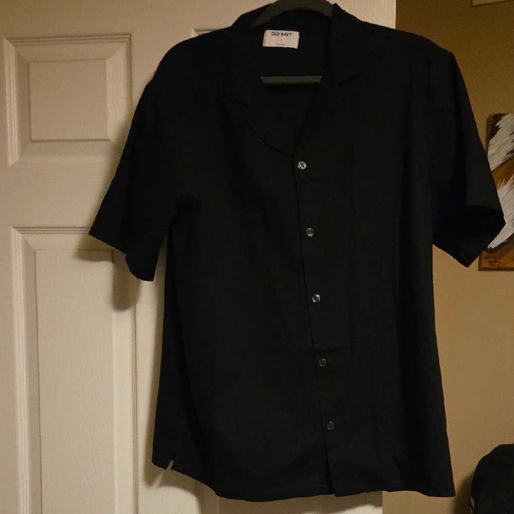 Old Navy Black Crew Neck Shirt